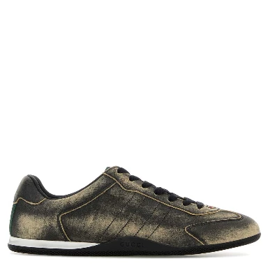 LEATHER UPPER AND RUBBER SOLE SNEAKER