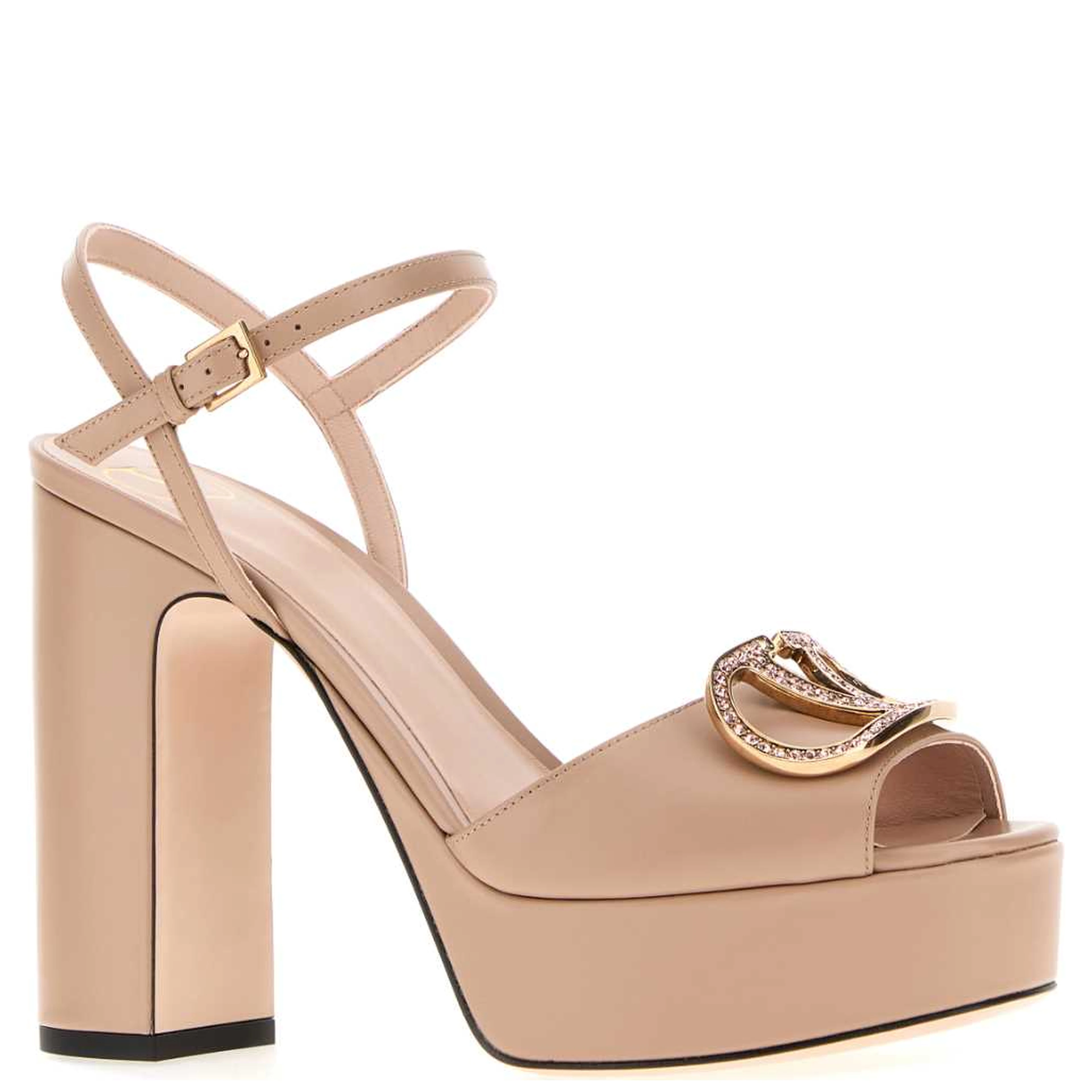 SANDAL | VLOGO