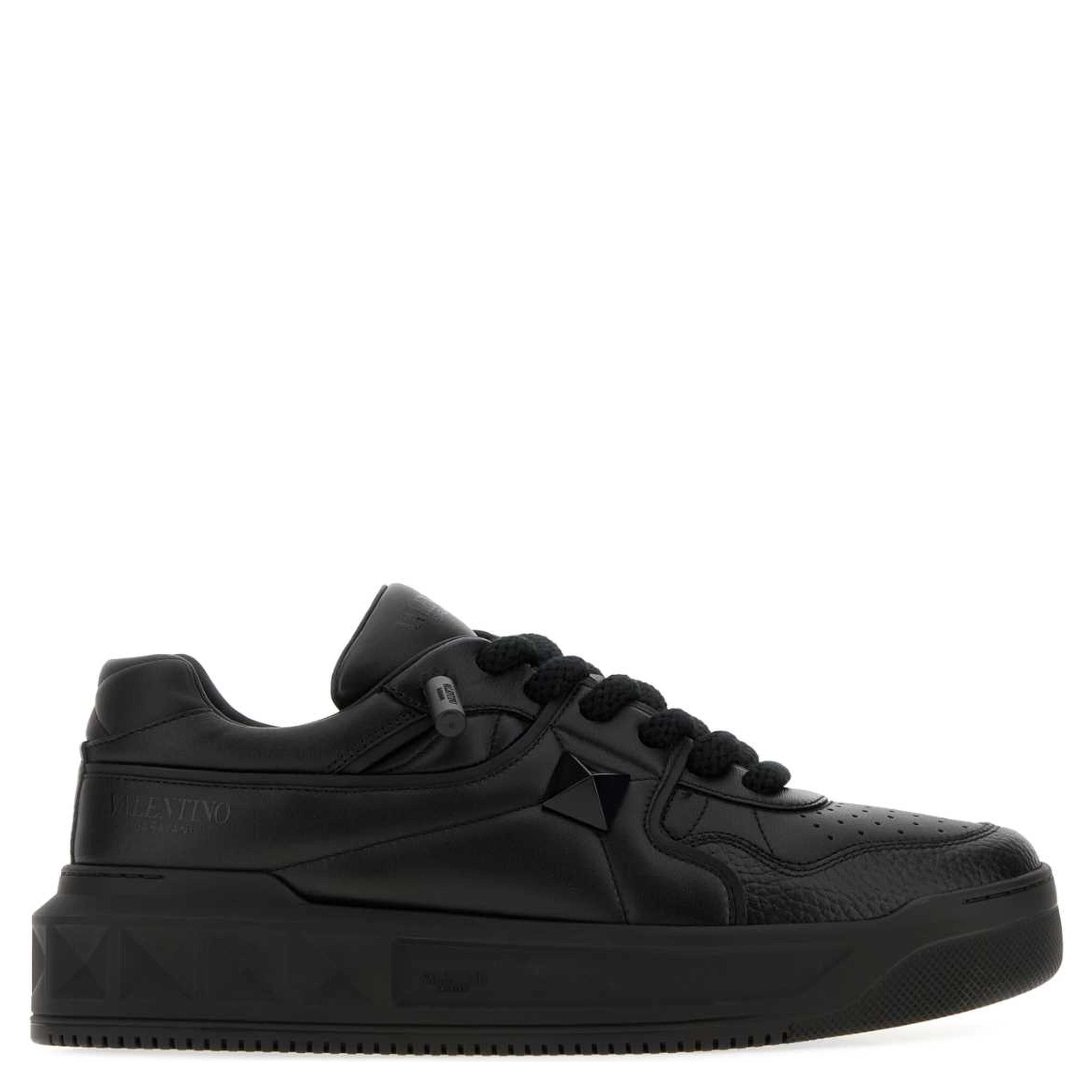 SNEAKER | ONE STUD X