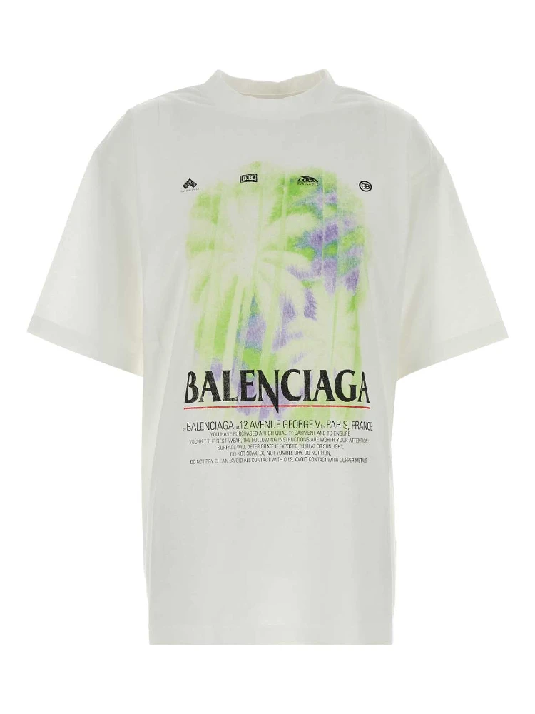 Medium Fit T-Shirt