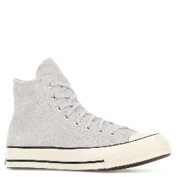 CHUCK 70