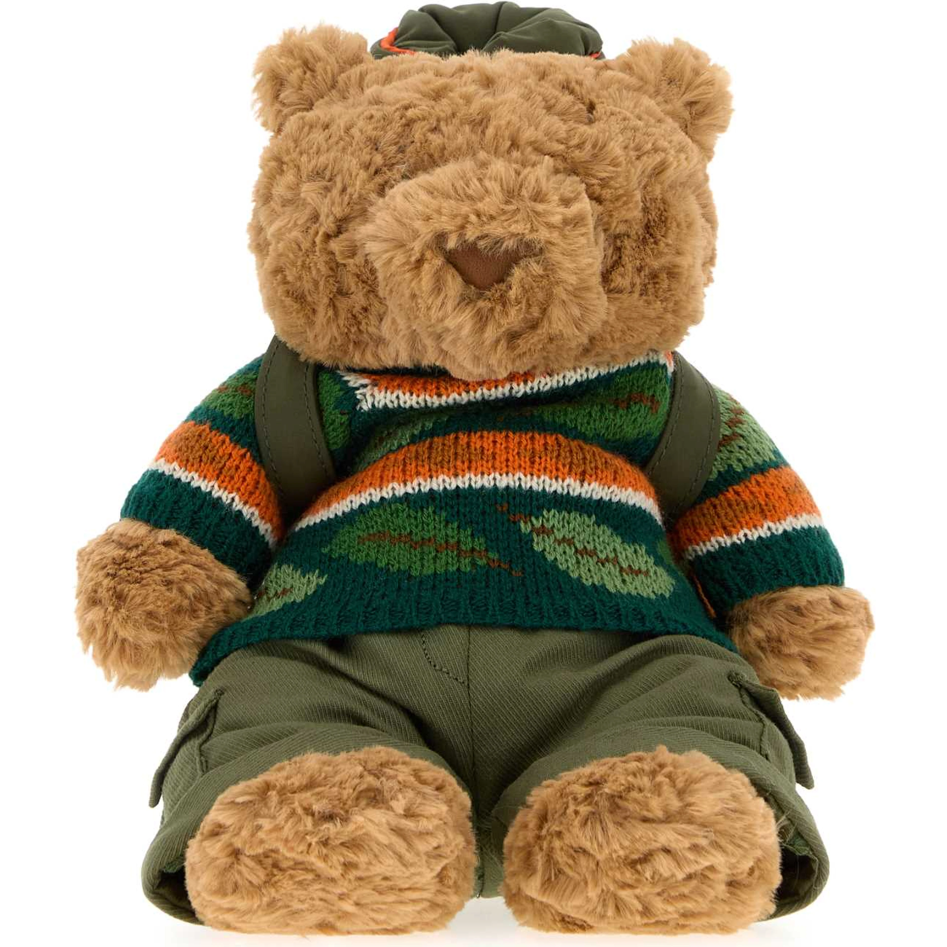 BARTHOLOMEW BEAR HIKING OUTFIT