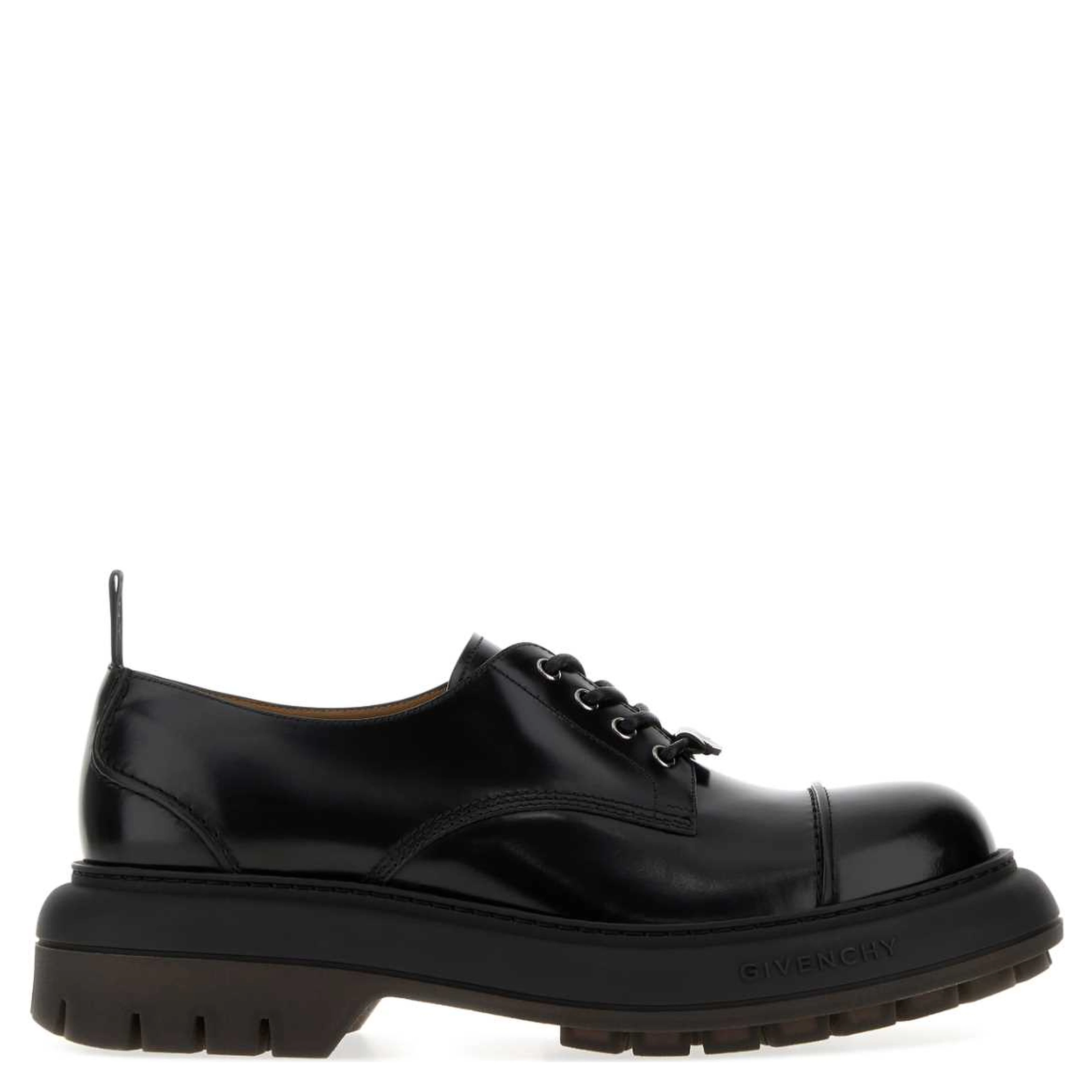NEW CASUAL DERBIES