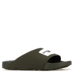 LABEL SLIDE FLAT SANDAL