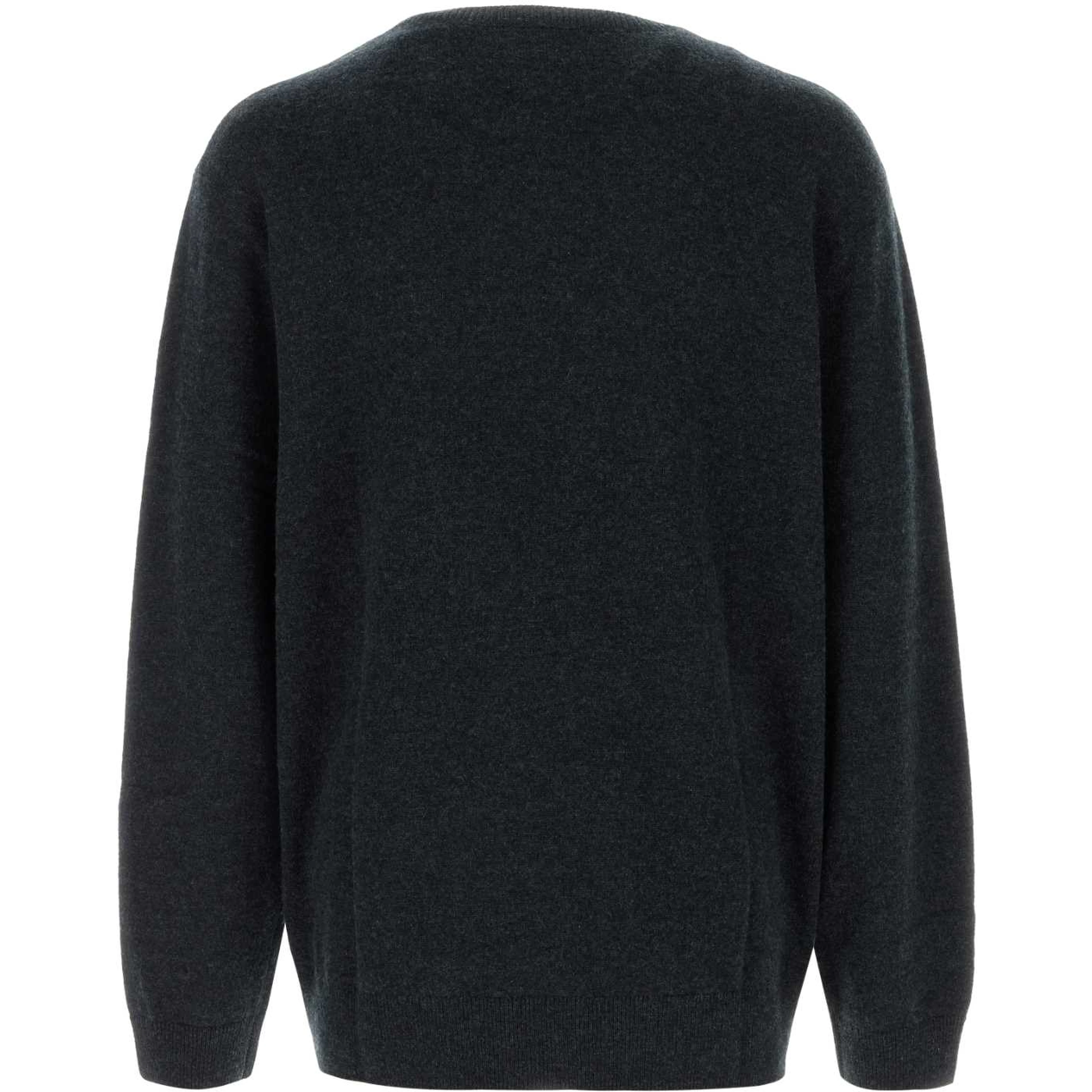 ROUND NECK SWEATER