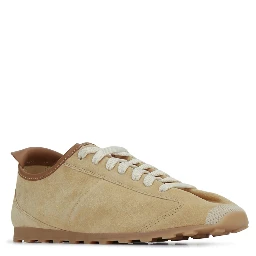 LES TENNIS
