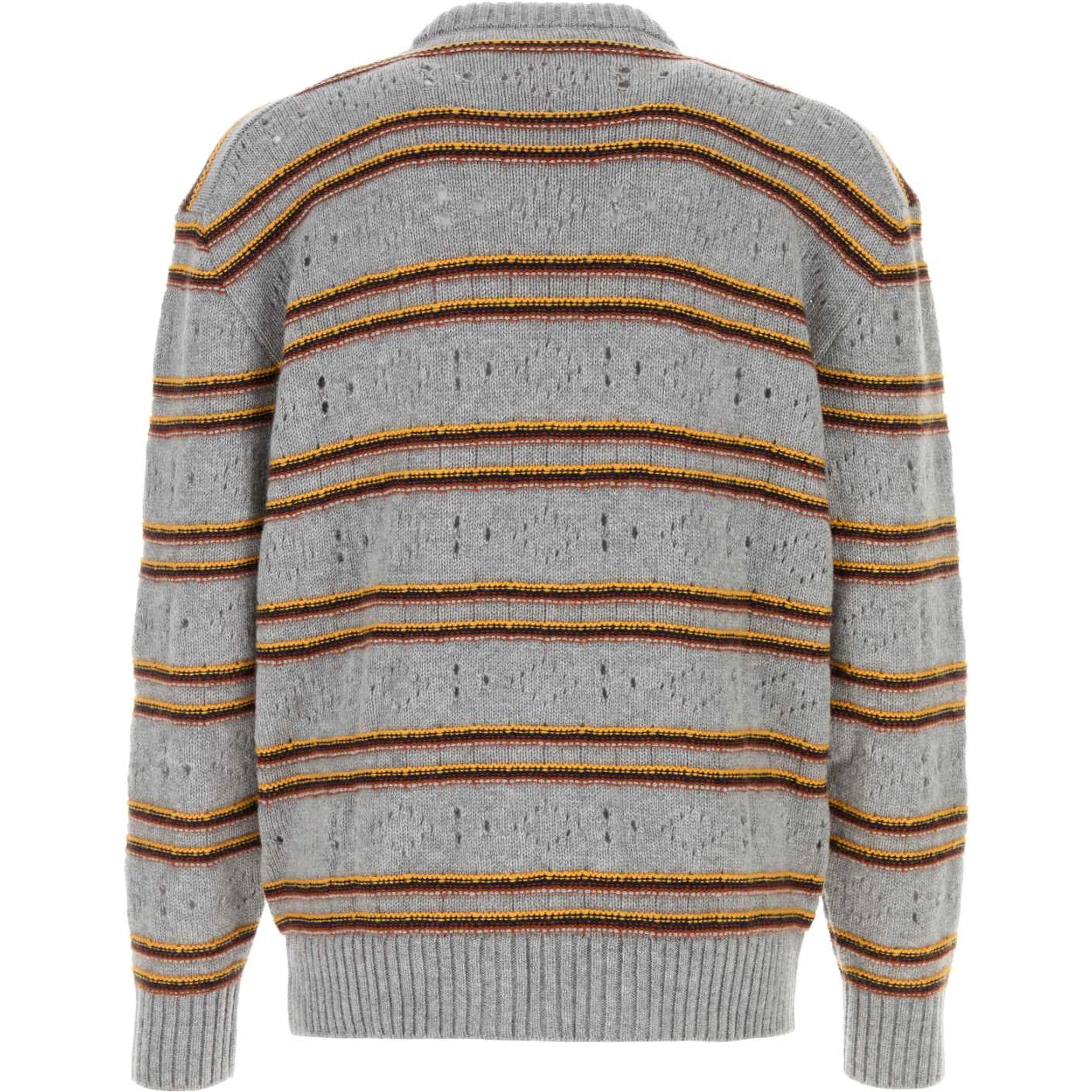 ROUNDNECK SWEATER
