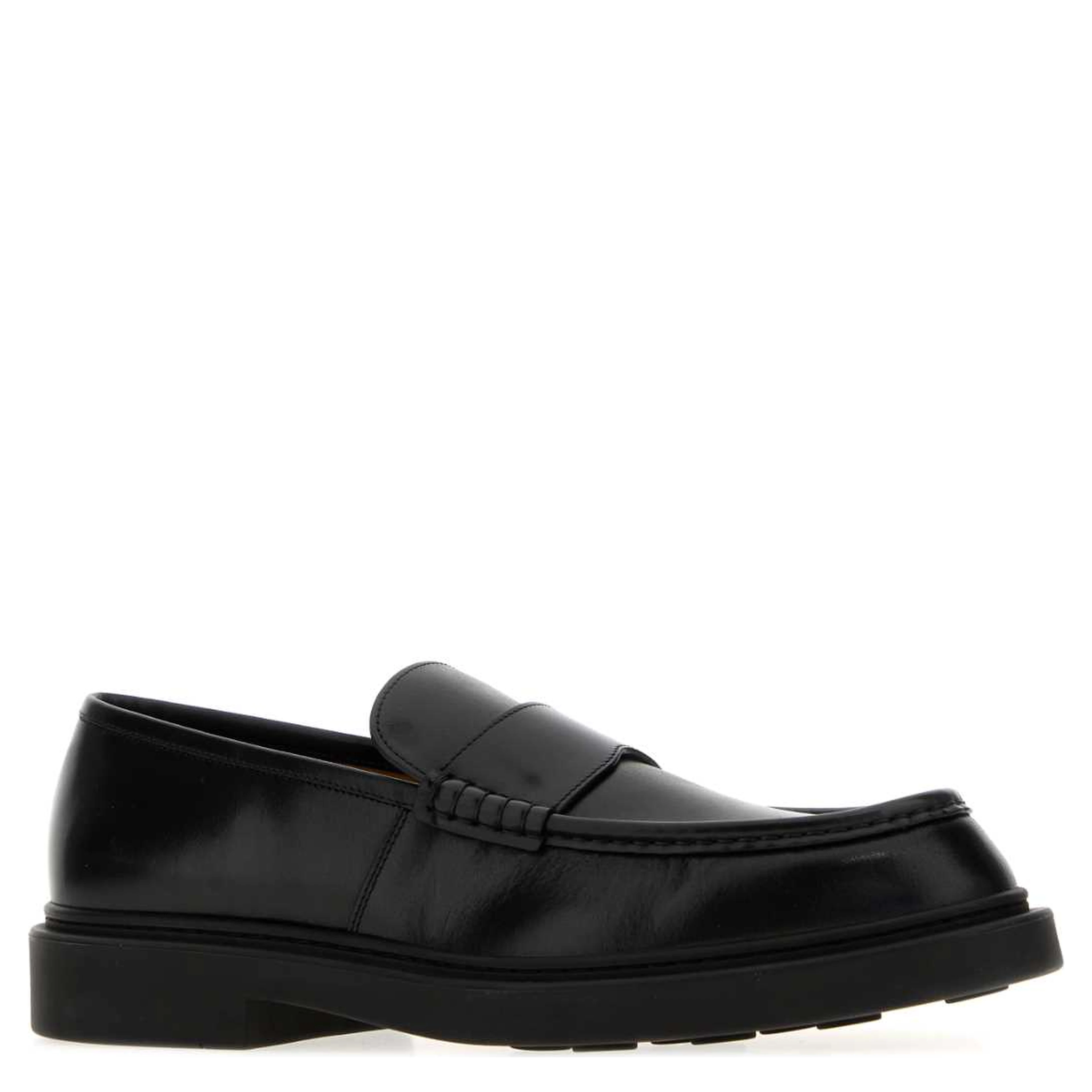 LOAFER