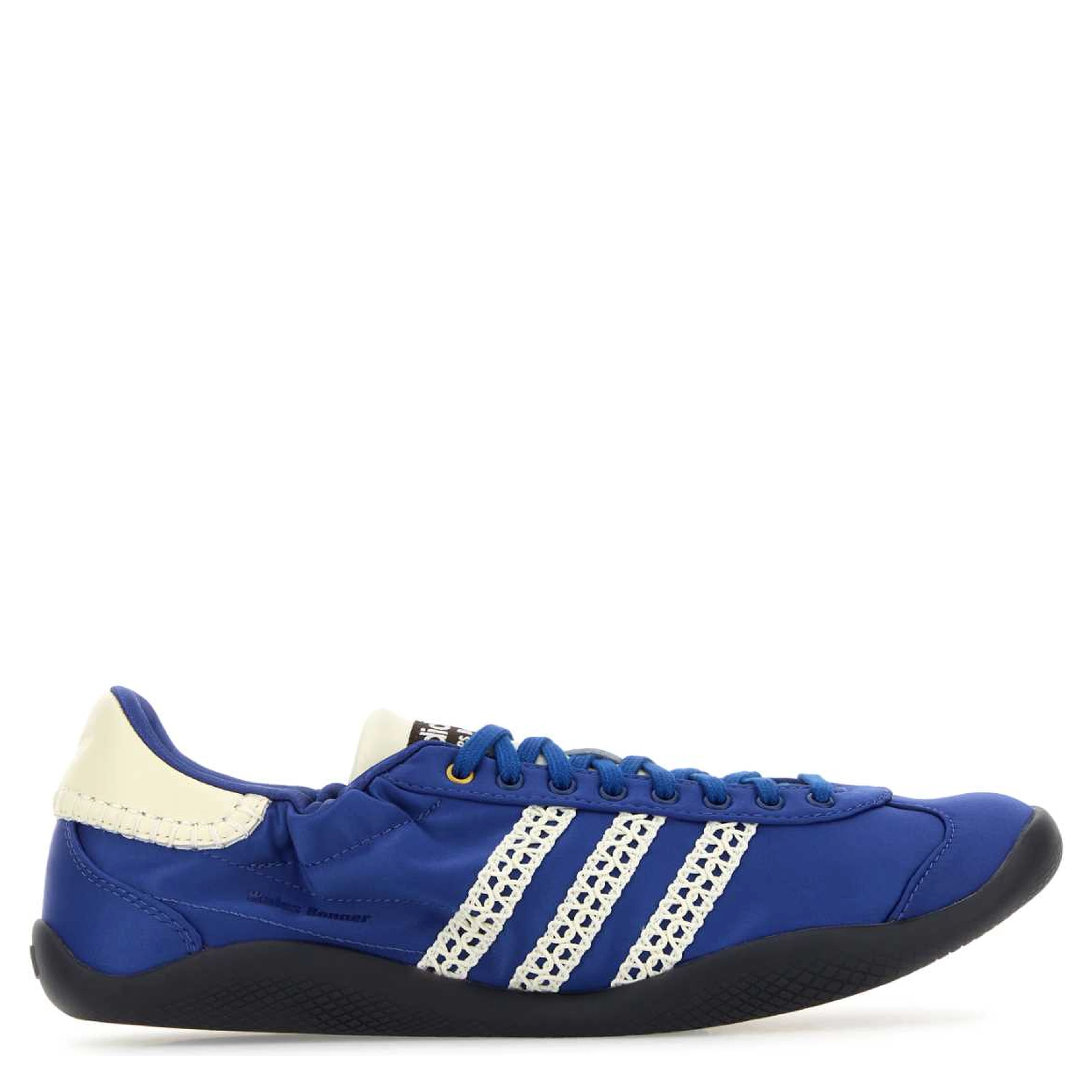 SNEAKERSWALESBONNER