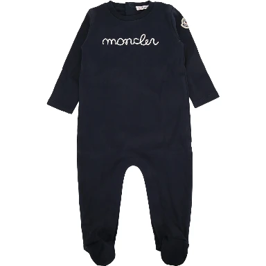KNITWEAR CLOTHING ENSEMBLE + BOX