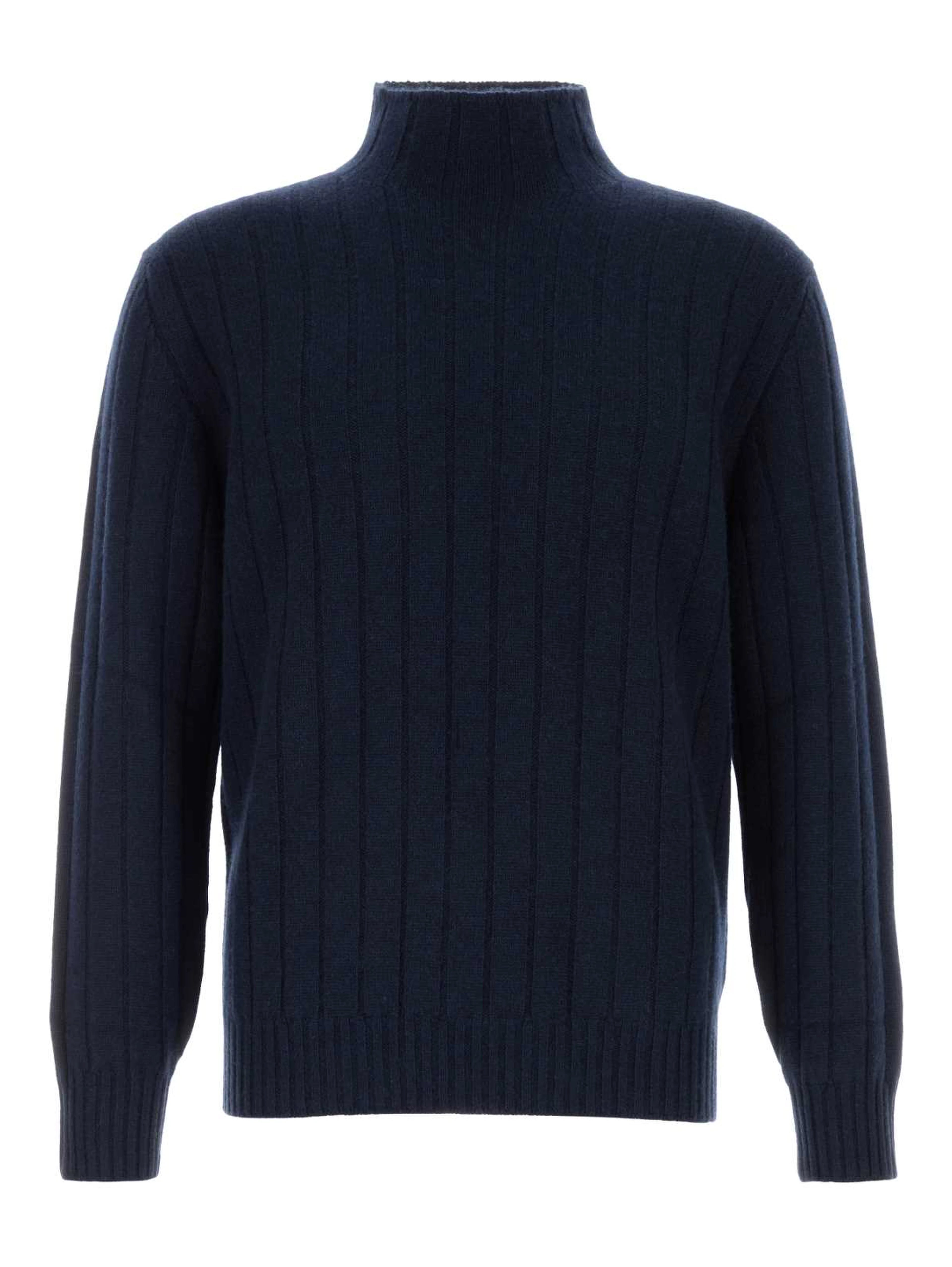 CASHMERE TURTLENECK
