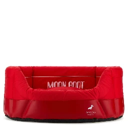 DOG BED x MOONBOOT