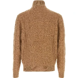 CABLE KNIT