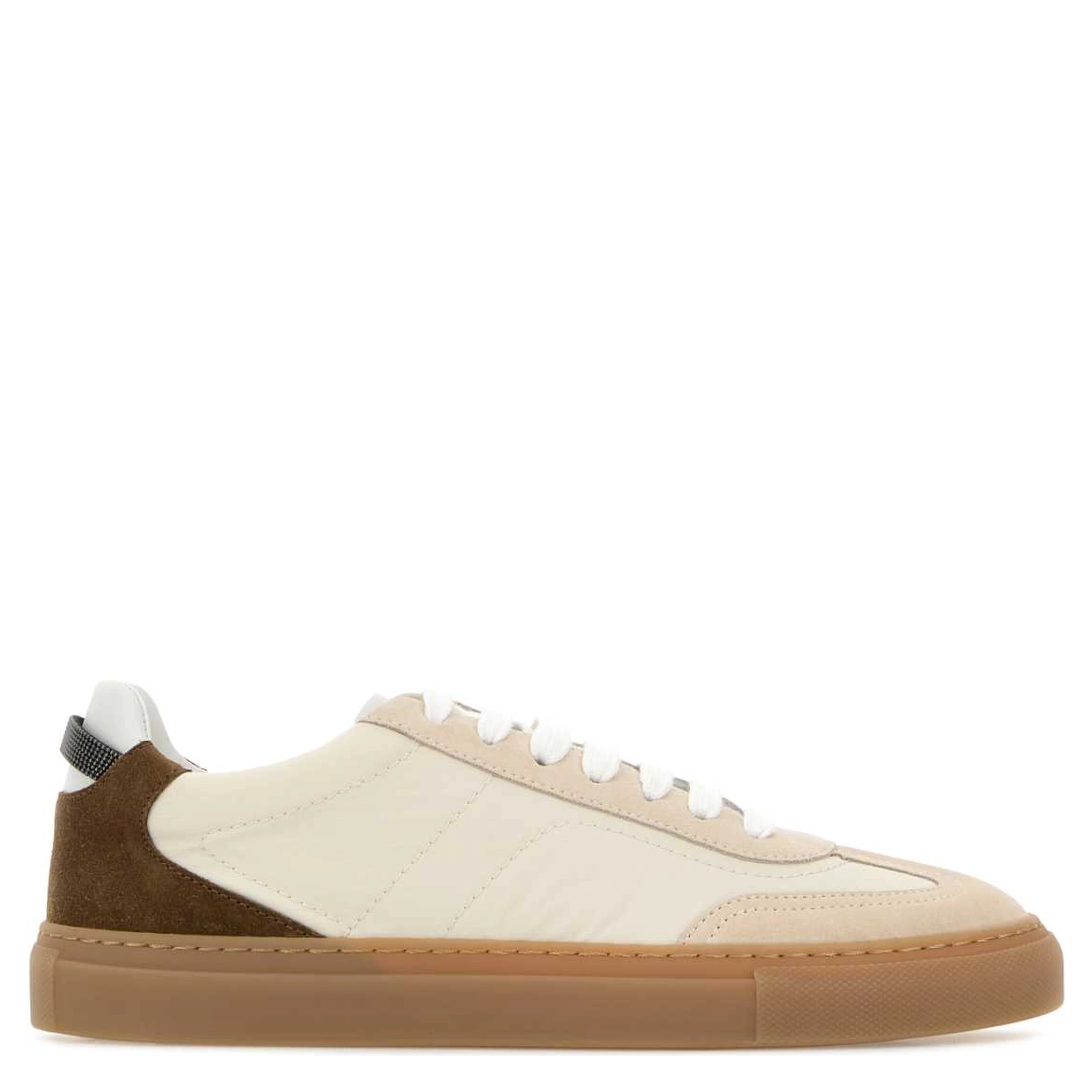PAIR OF SNEAKERS