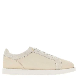 PAIR OF SNEAKERS