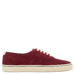 PAIR OF SNEAKERS