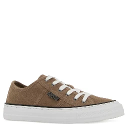PAIR OF SNEAKERS