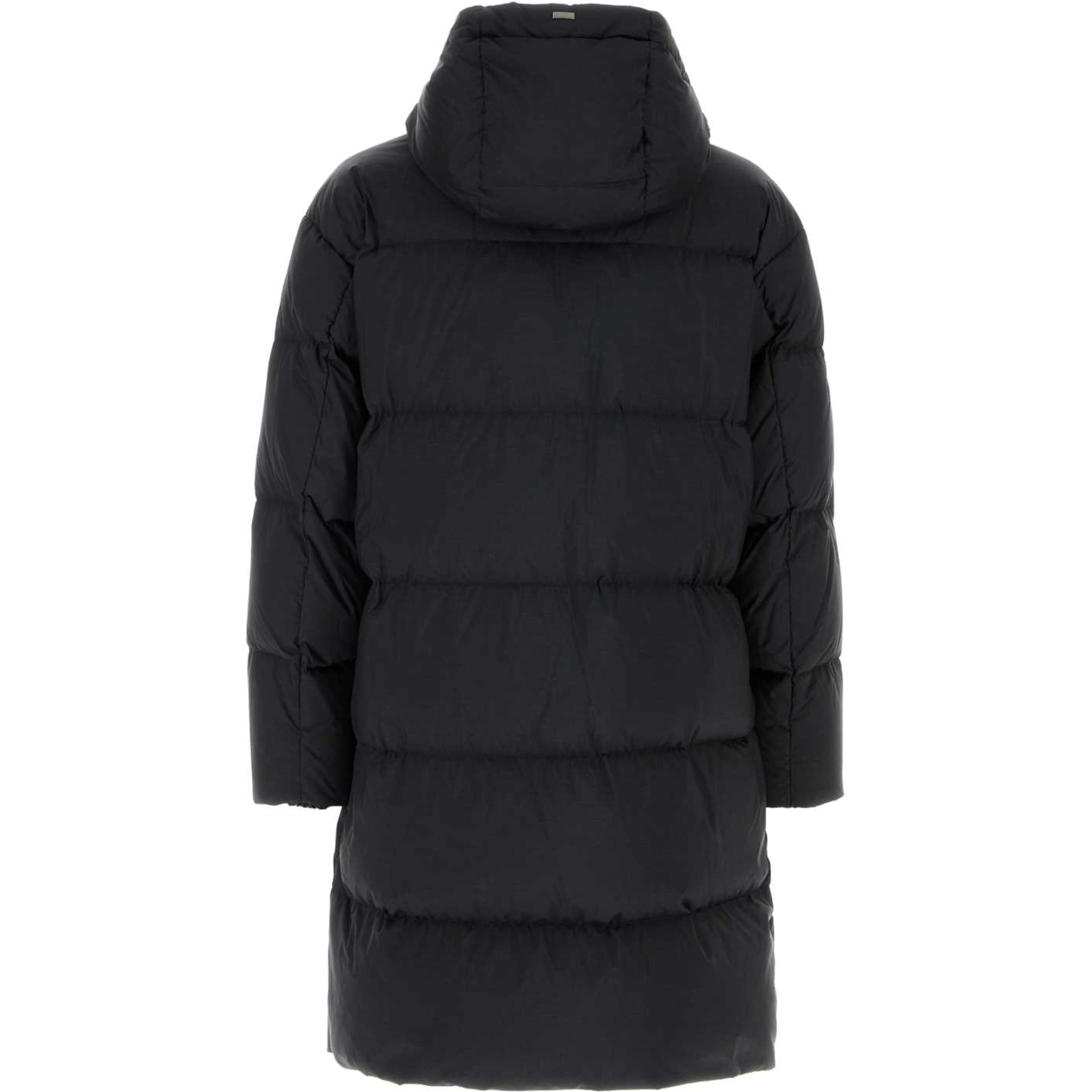 Short sleeve cape