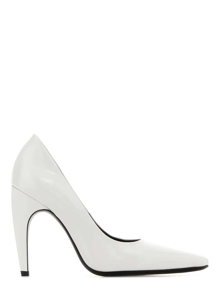 FAME PUMP IN WHITE BRUSHED LEATHER