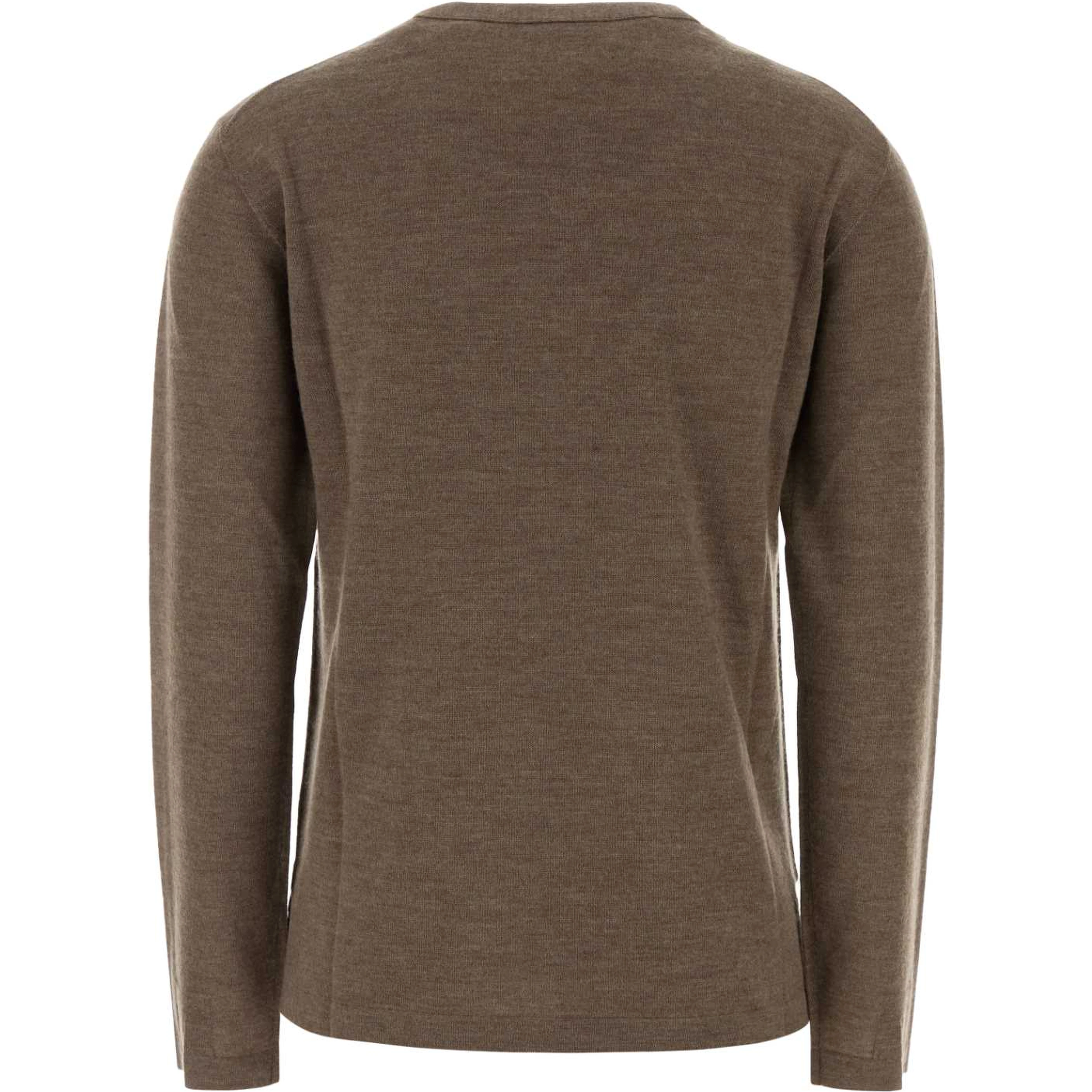 POESIS TOP