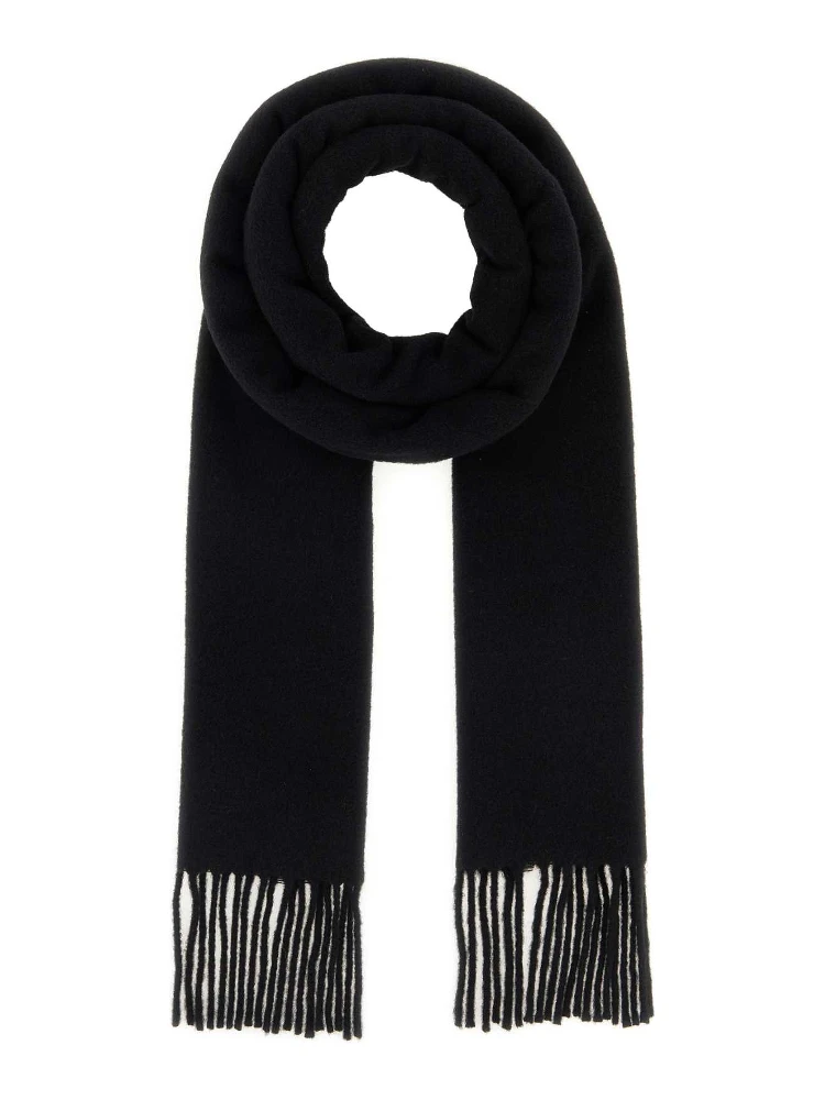 QUOTA-WOOLSCARFWITHREDAMIDECOEUREMBROIDERY