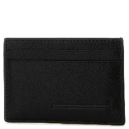 SUPPLE GRAIN LEATHER ELONGATED T LINE CLASSIC CARD