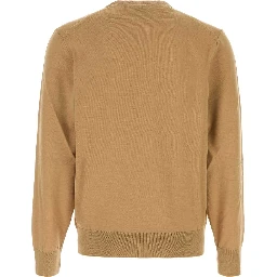 KNITWEAR