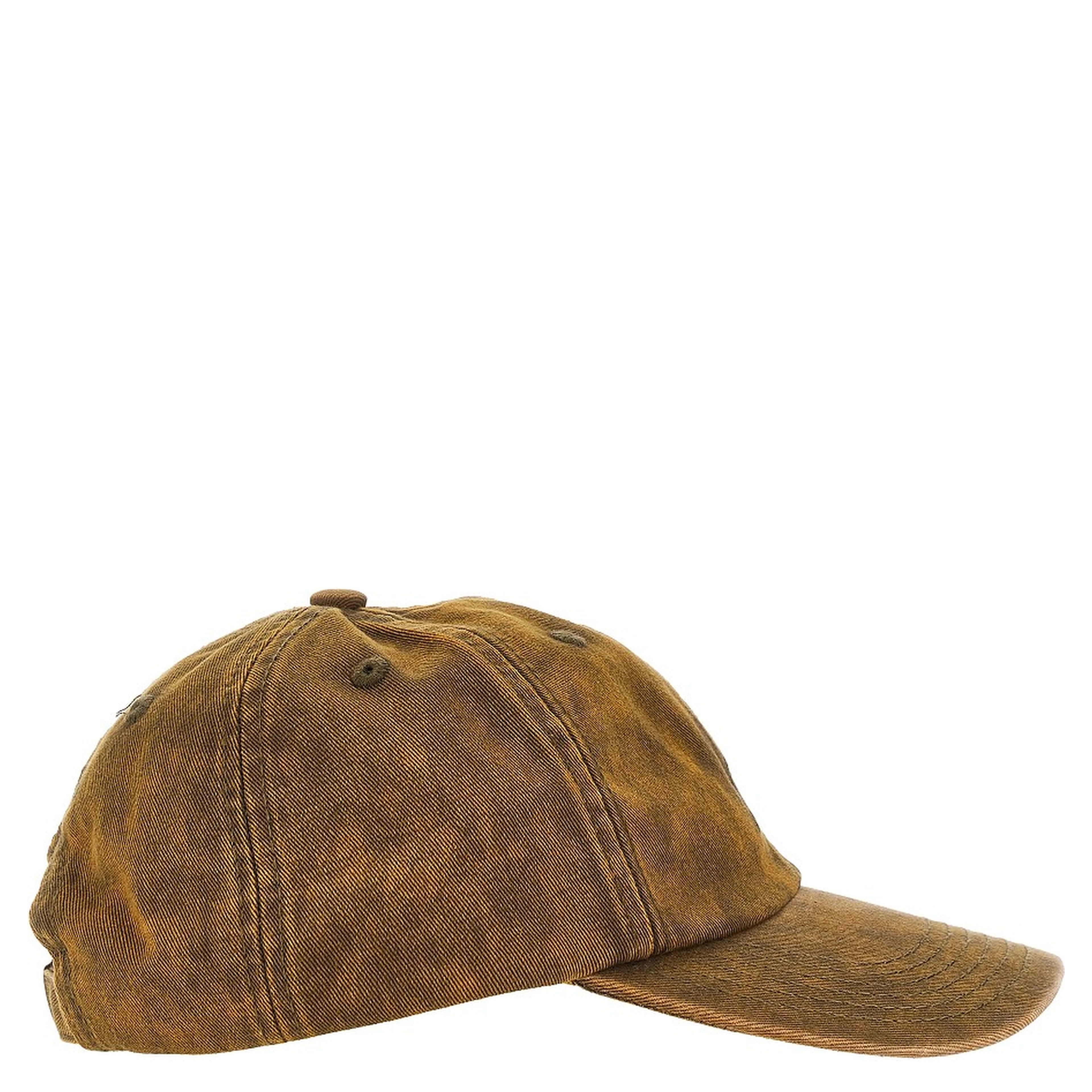 Baseball hat with logo embroidery