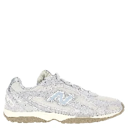 204L sneakers