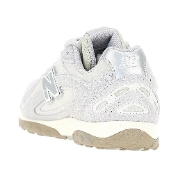 204L sneakers