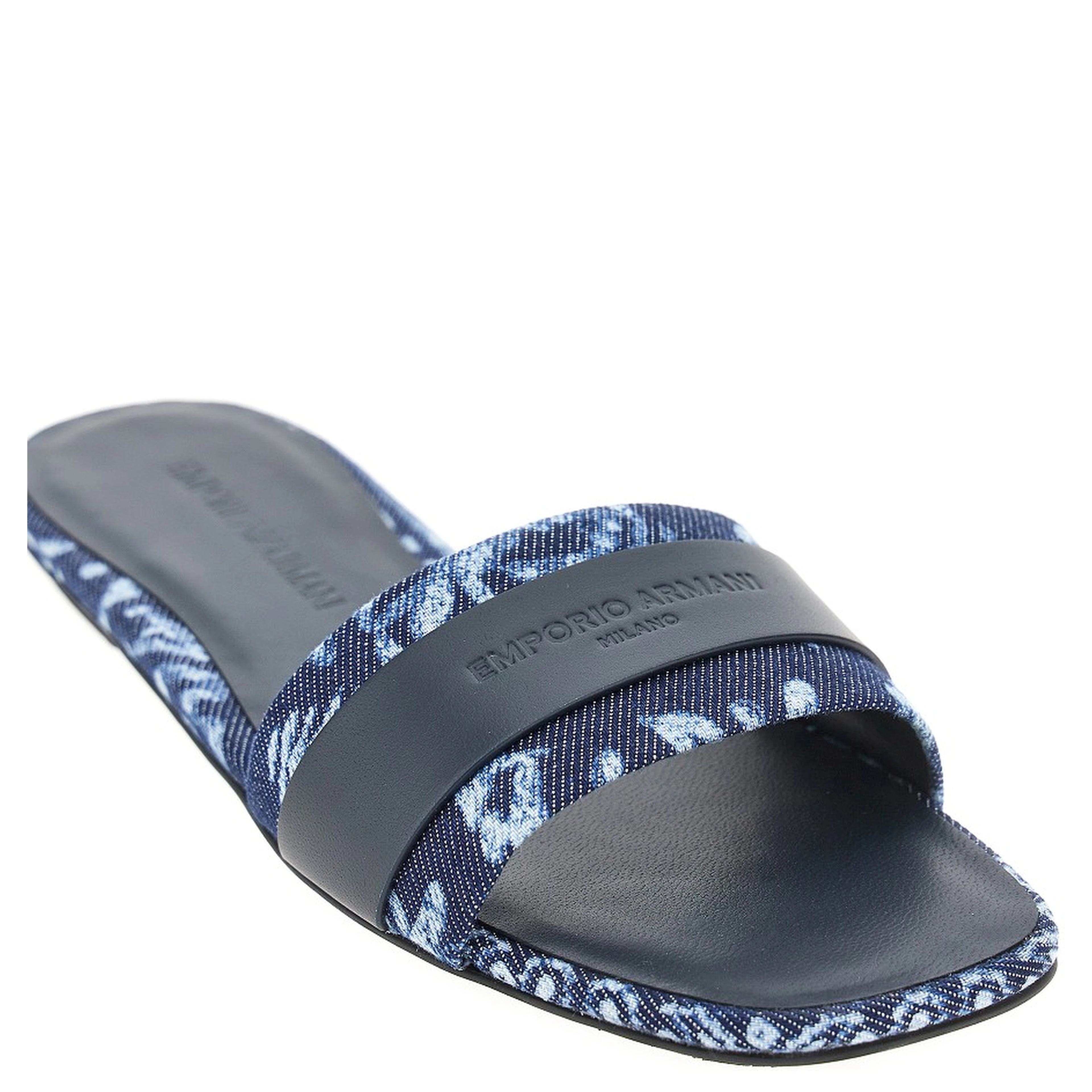 Canvas slides with jacquard Bandana motif
