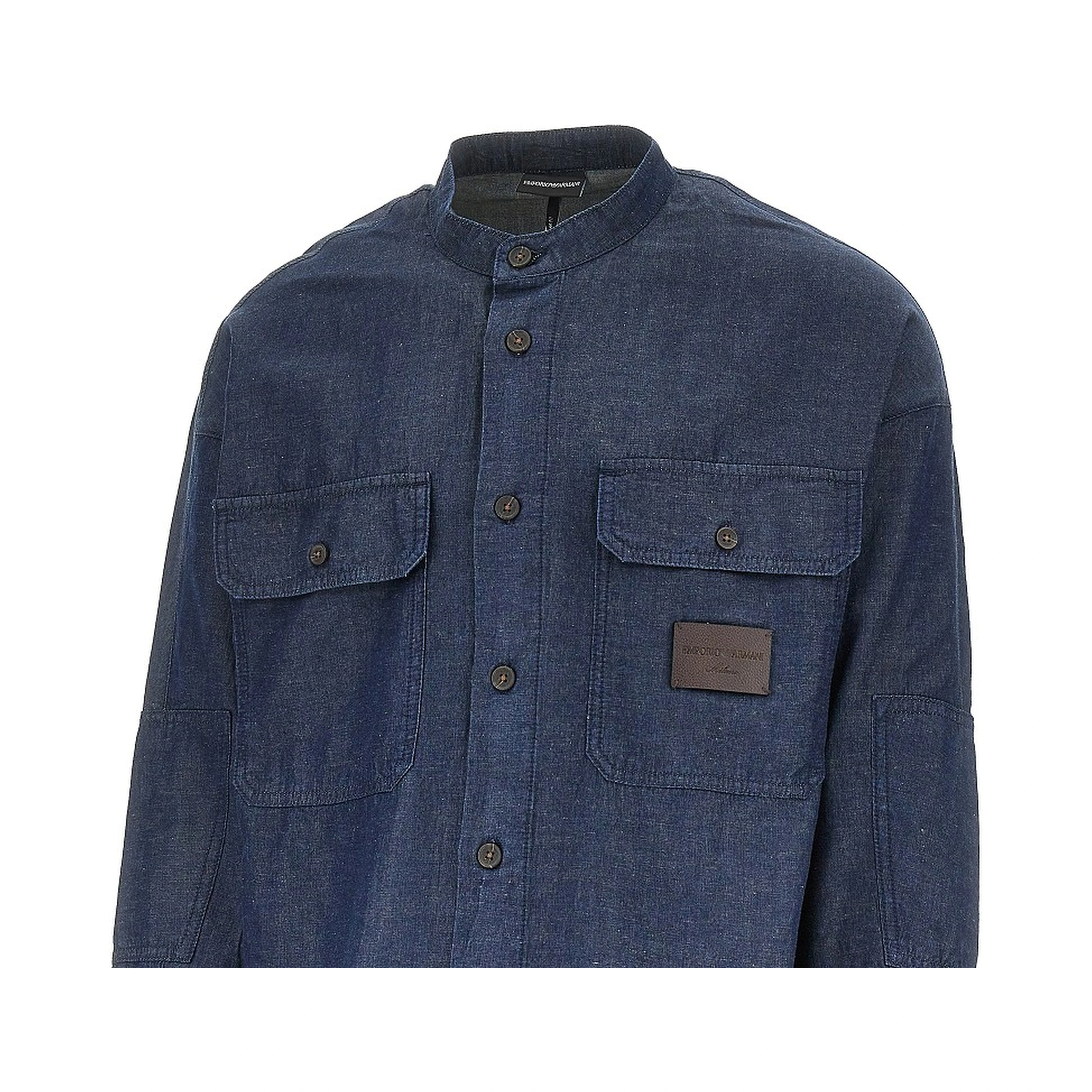 Chambray shirt with leather logo label