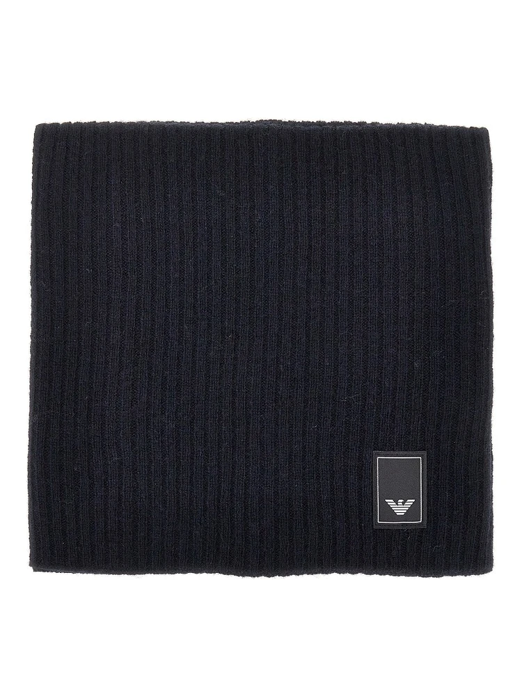 Wool and cashmere neck warmer