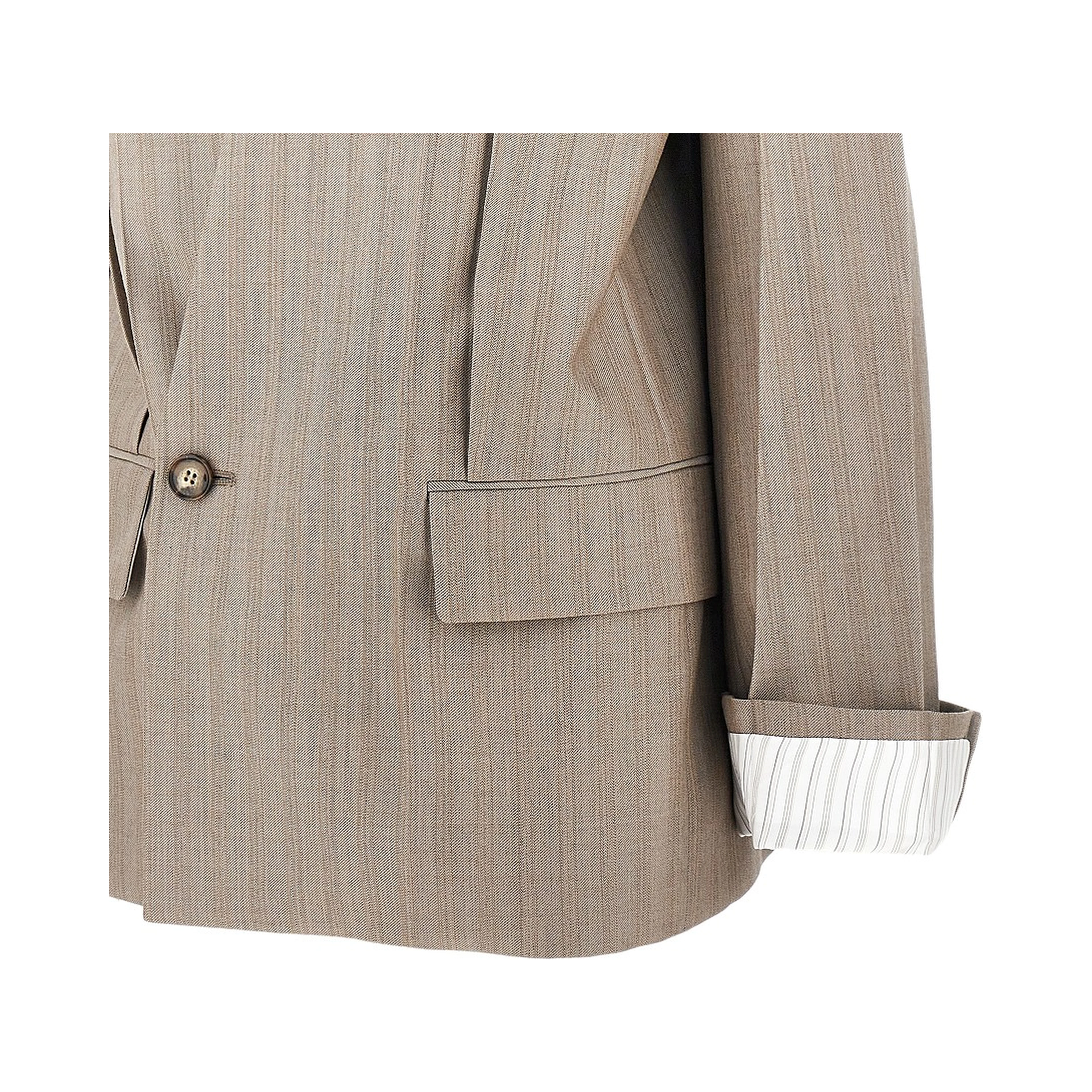 Collarless wool jacket