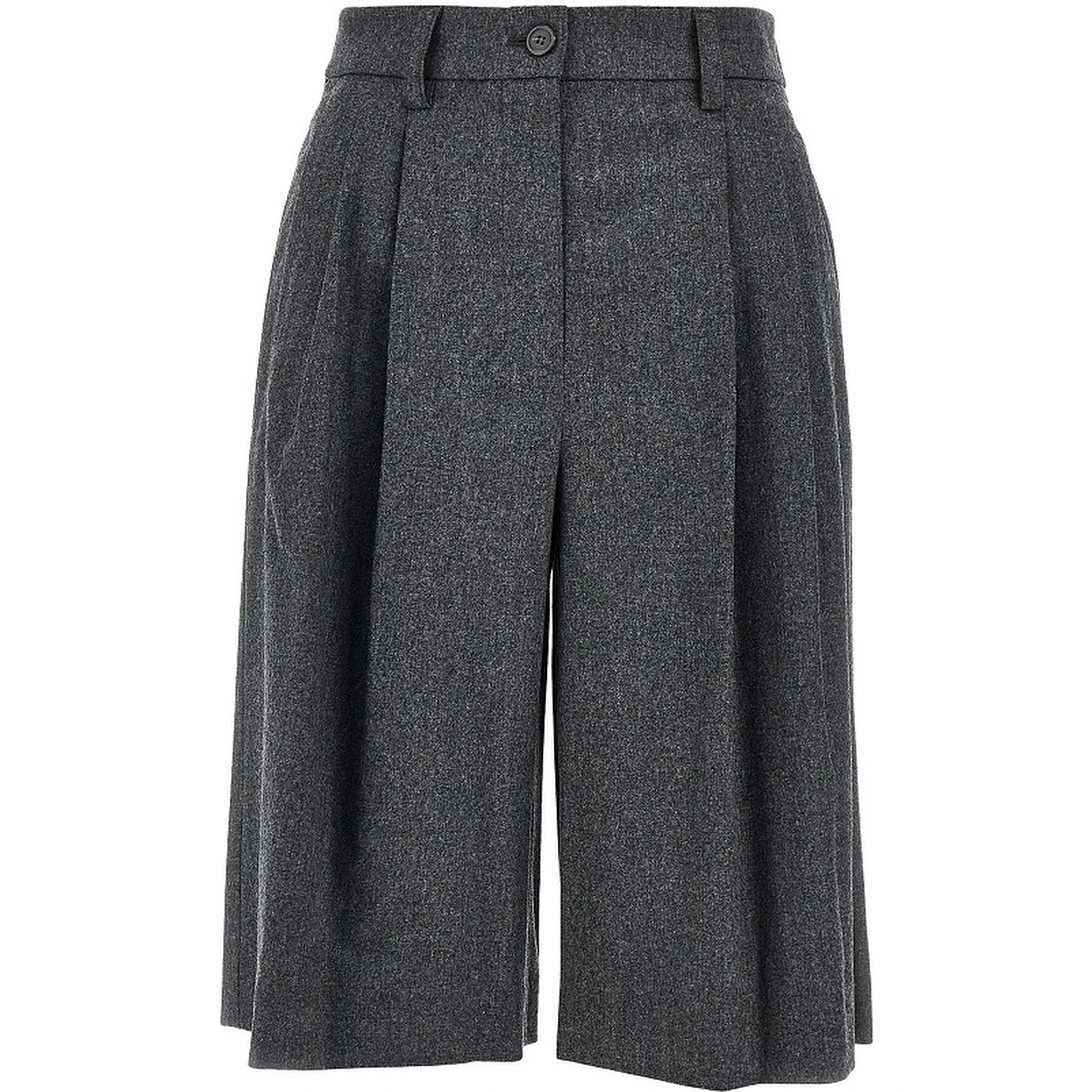 Flannel shorts with darts