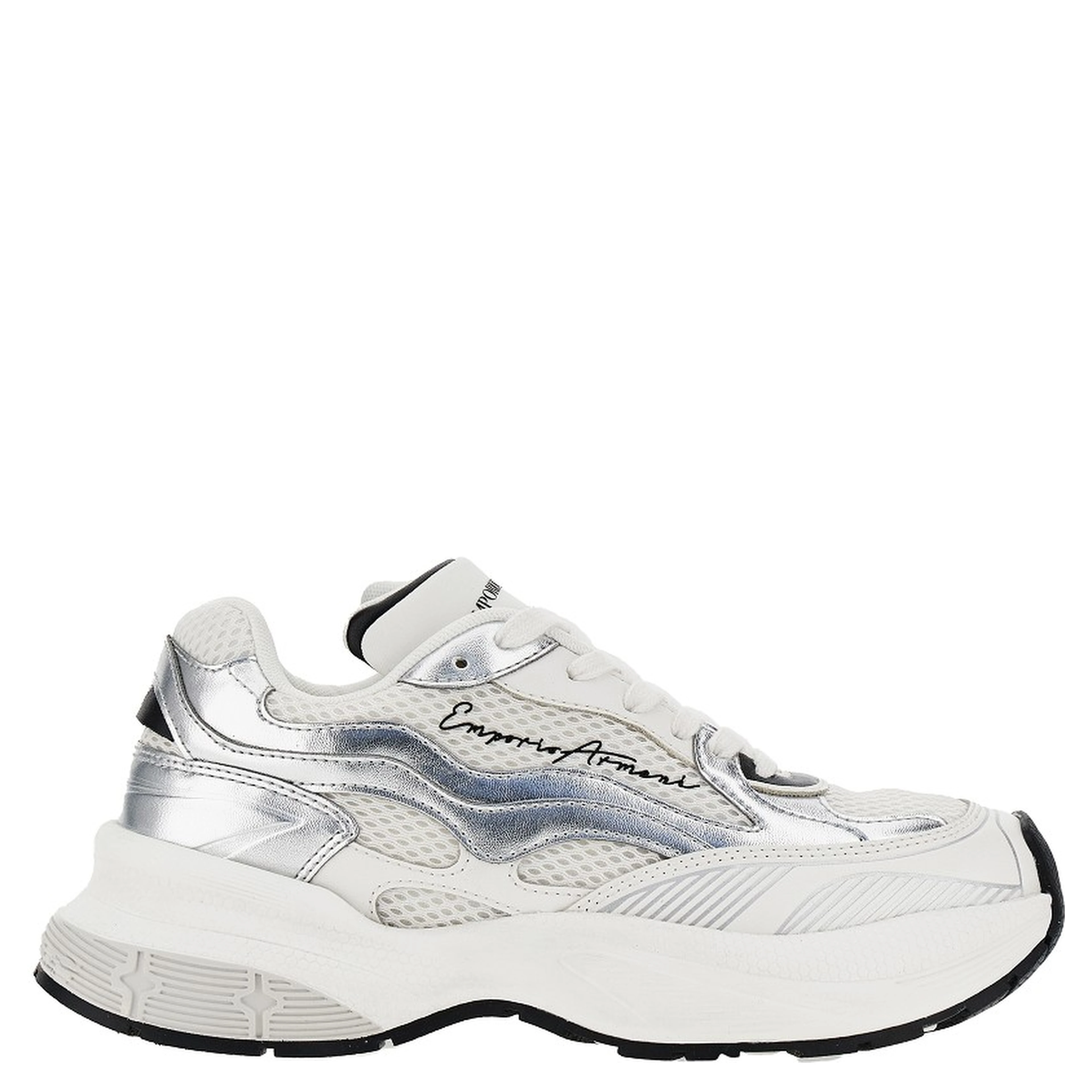 Mesh sneakers with leather details
