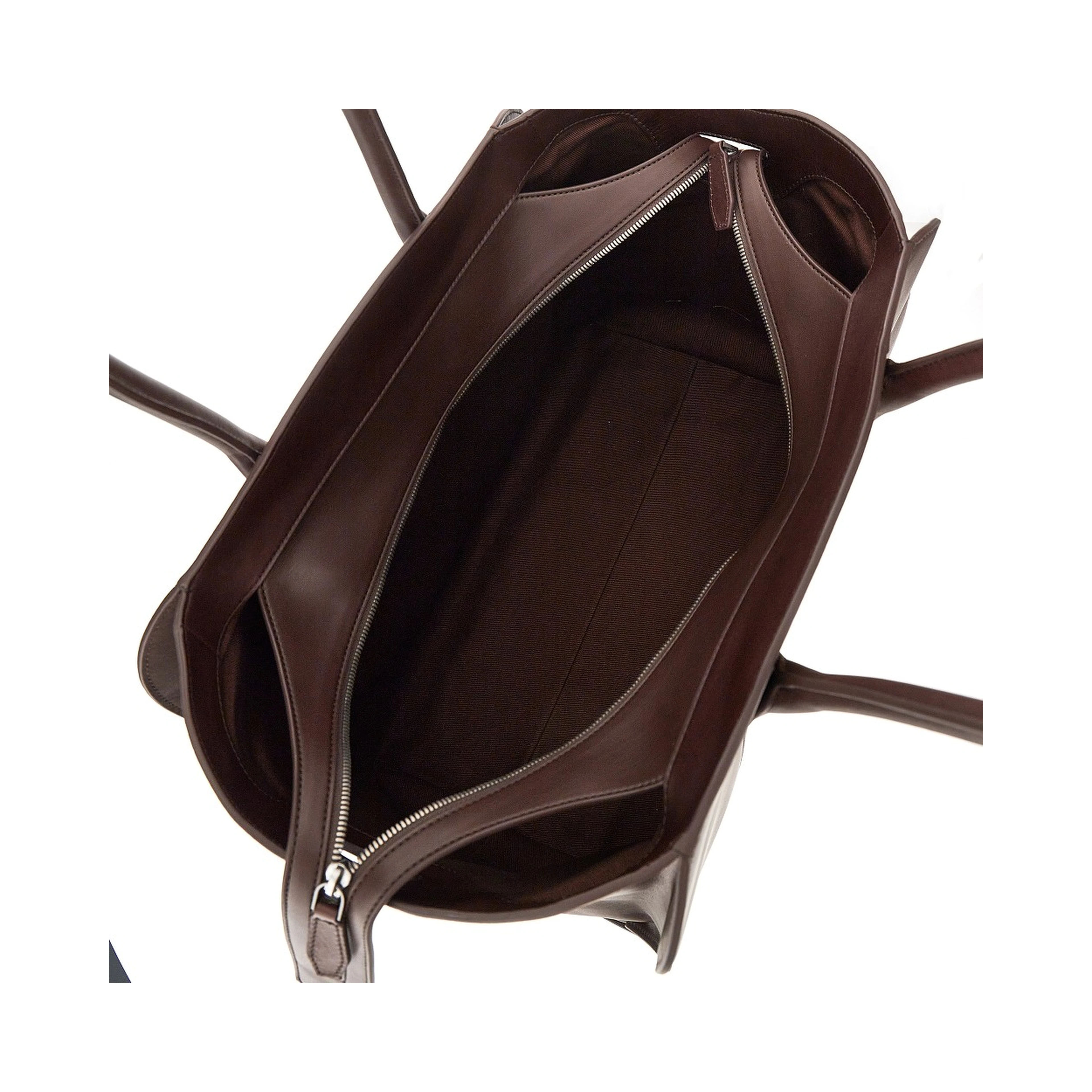 Smooth leather tote bag with logo plate