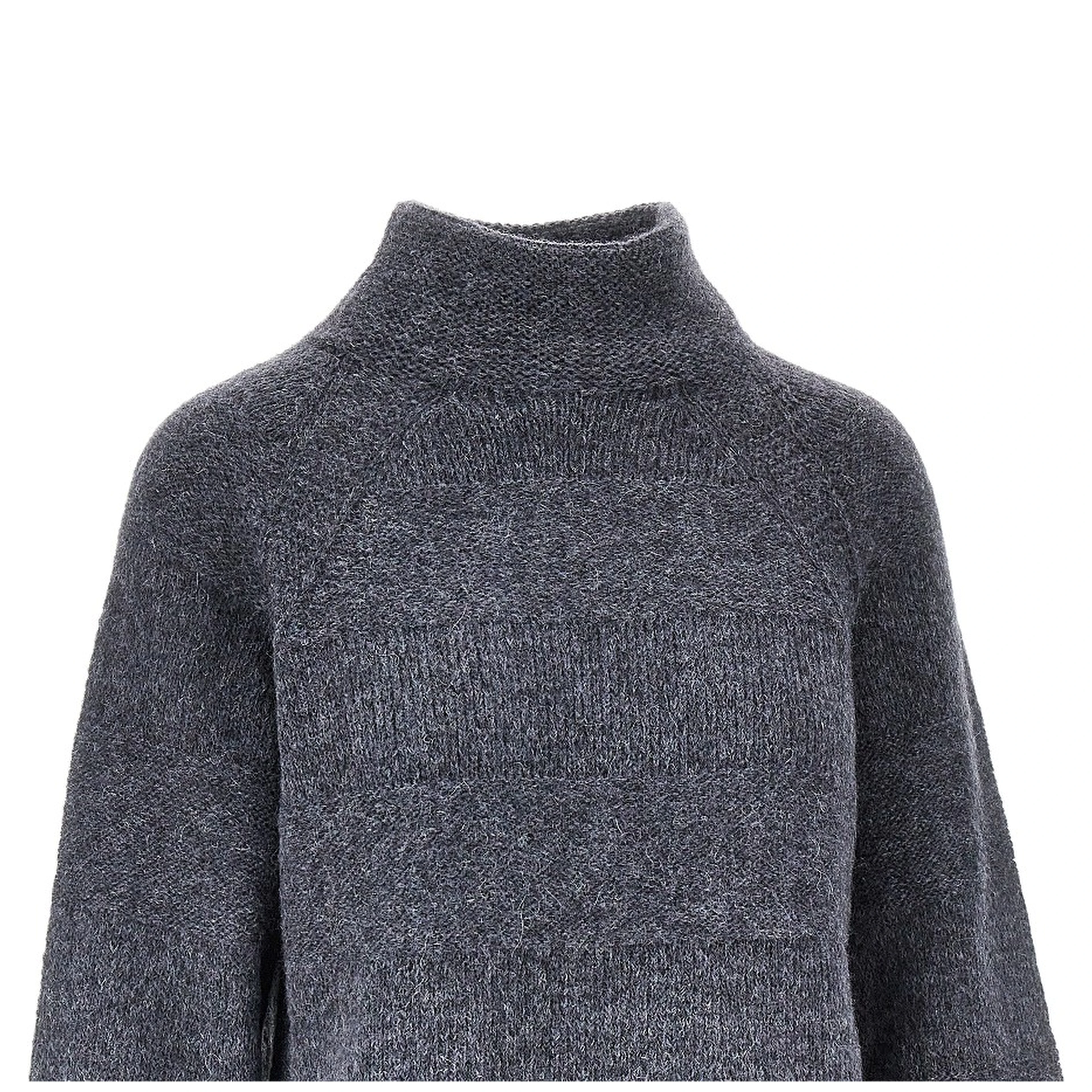 Ribbed knitted sweater
