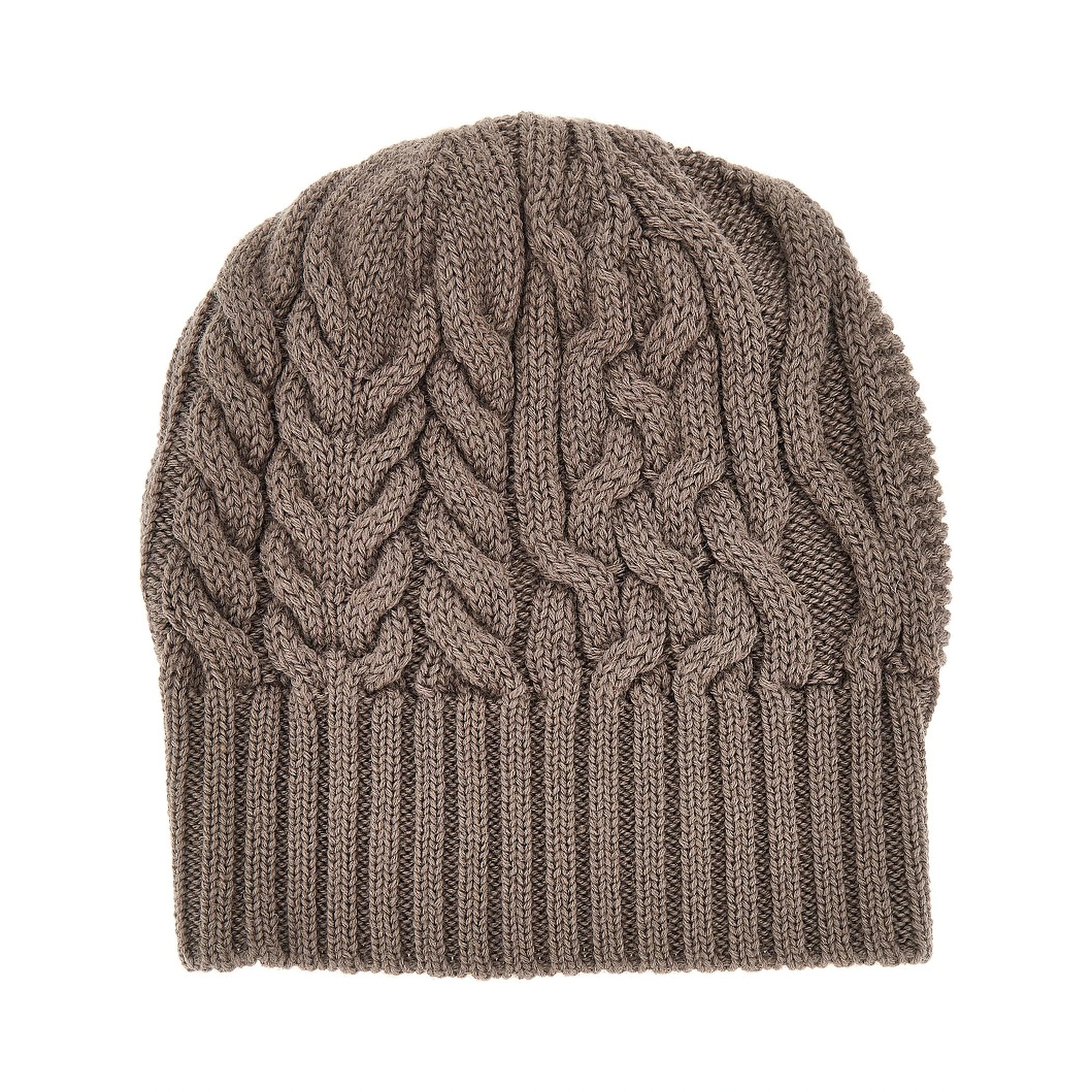 Knitted beanie hat with logo label