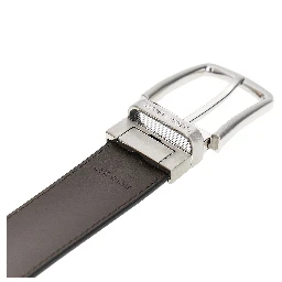 Reversible leather belt with logo