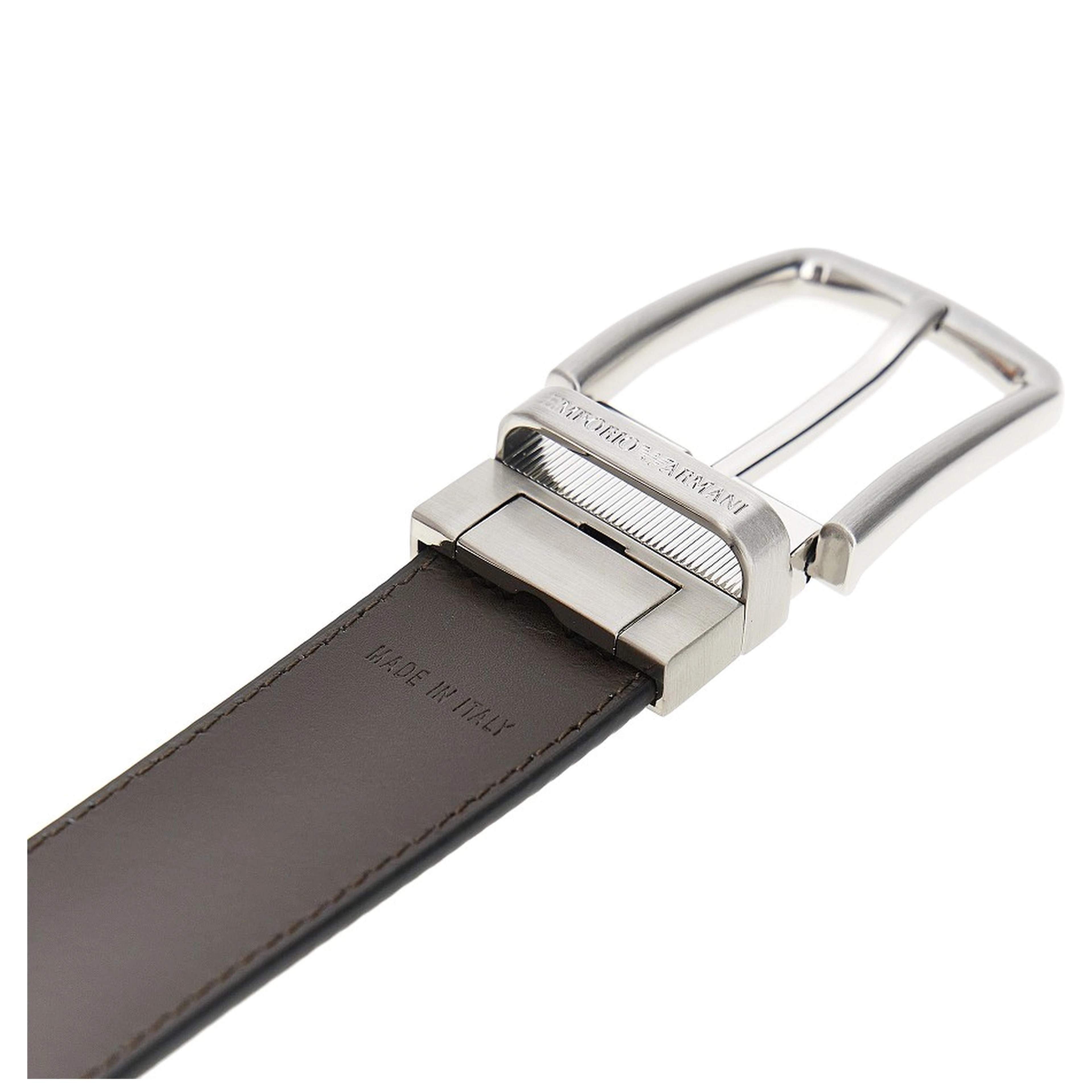 Reversible leather belt with logo