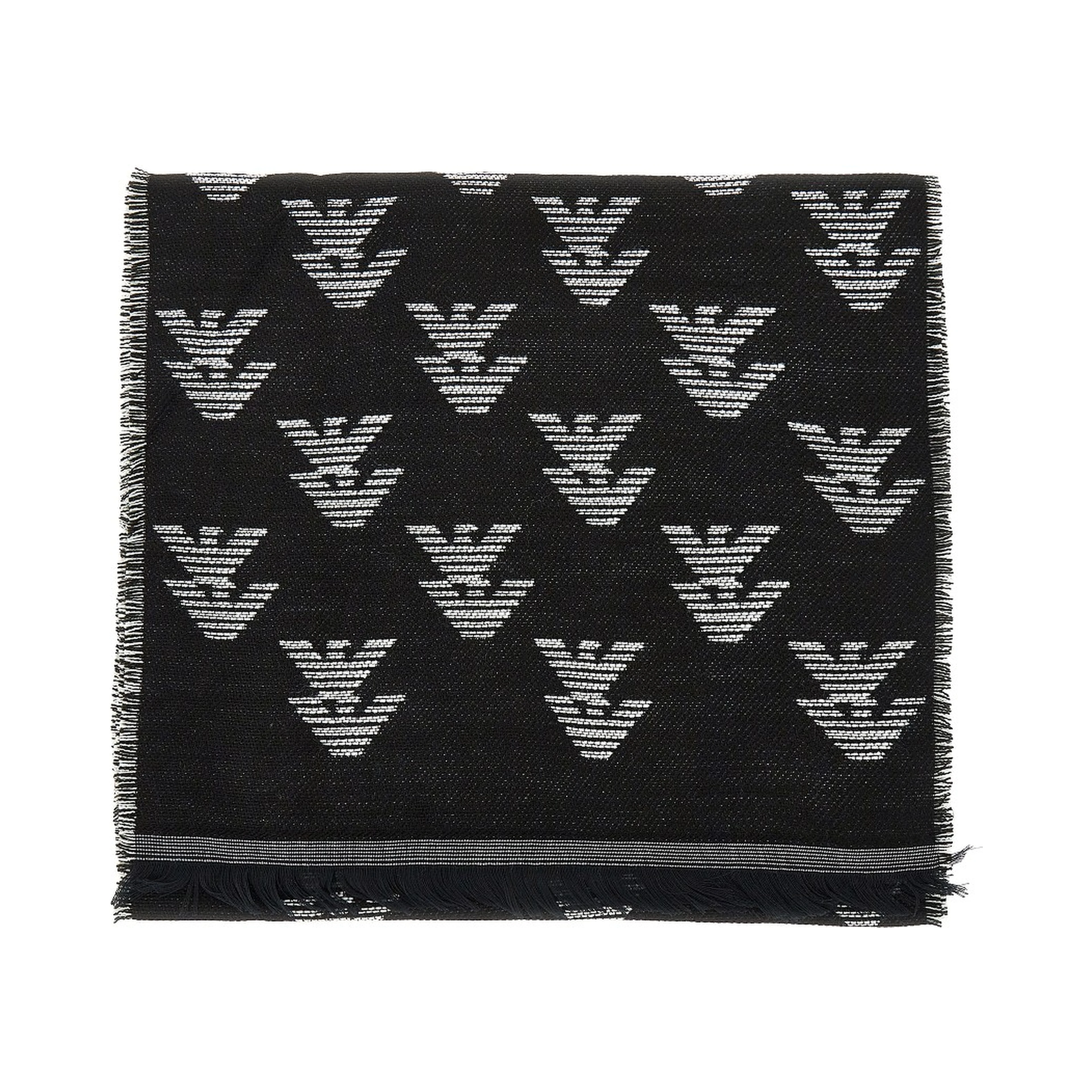 Knitted scarf with Eagle motif