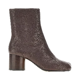 'Tabi' leather ankle boots