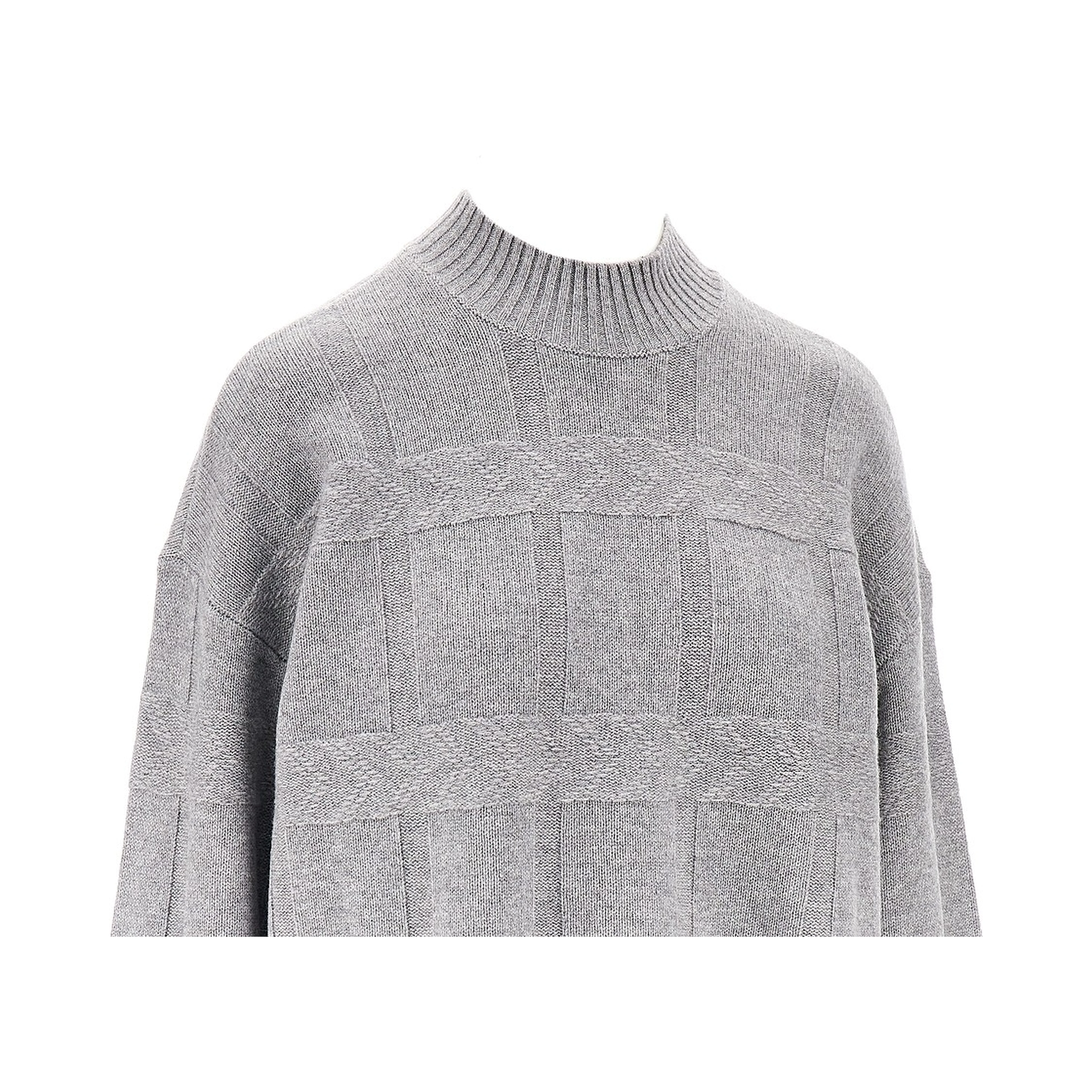 Wool and cashmere sweater