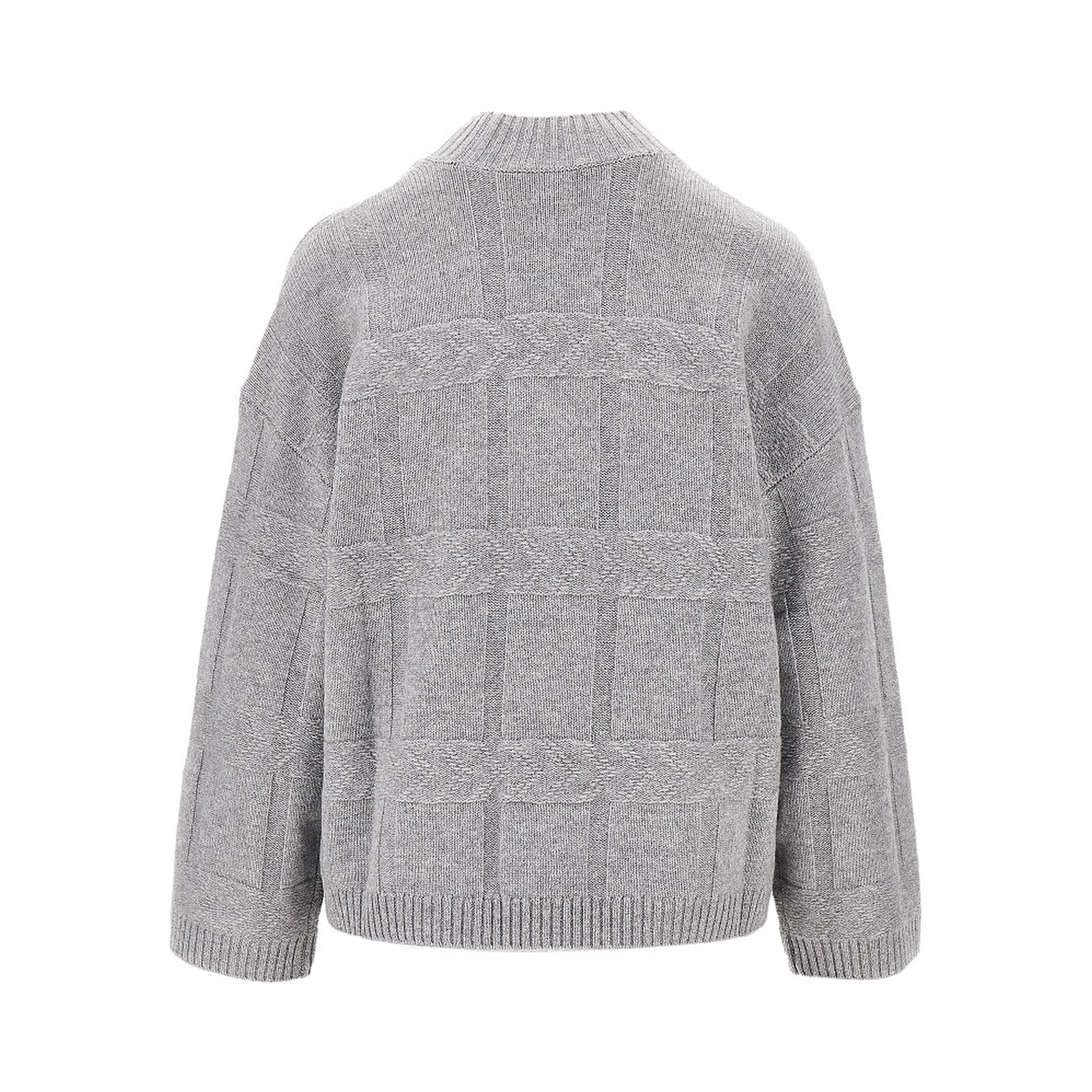 Wool and cashmere sweater
