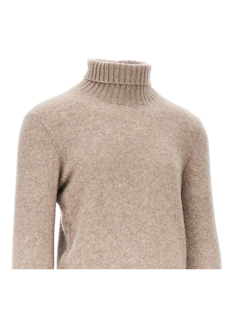 Cashmere-blend turtleneck sweater alternative