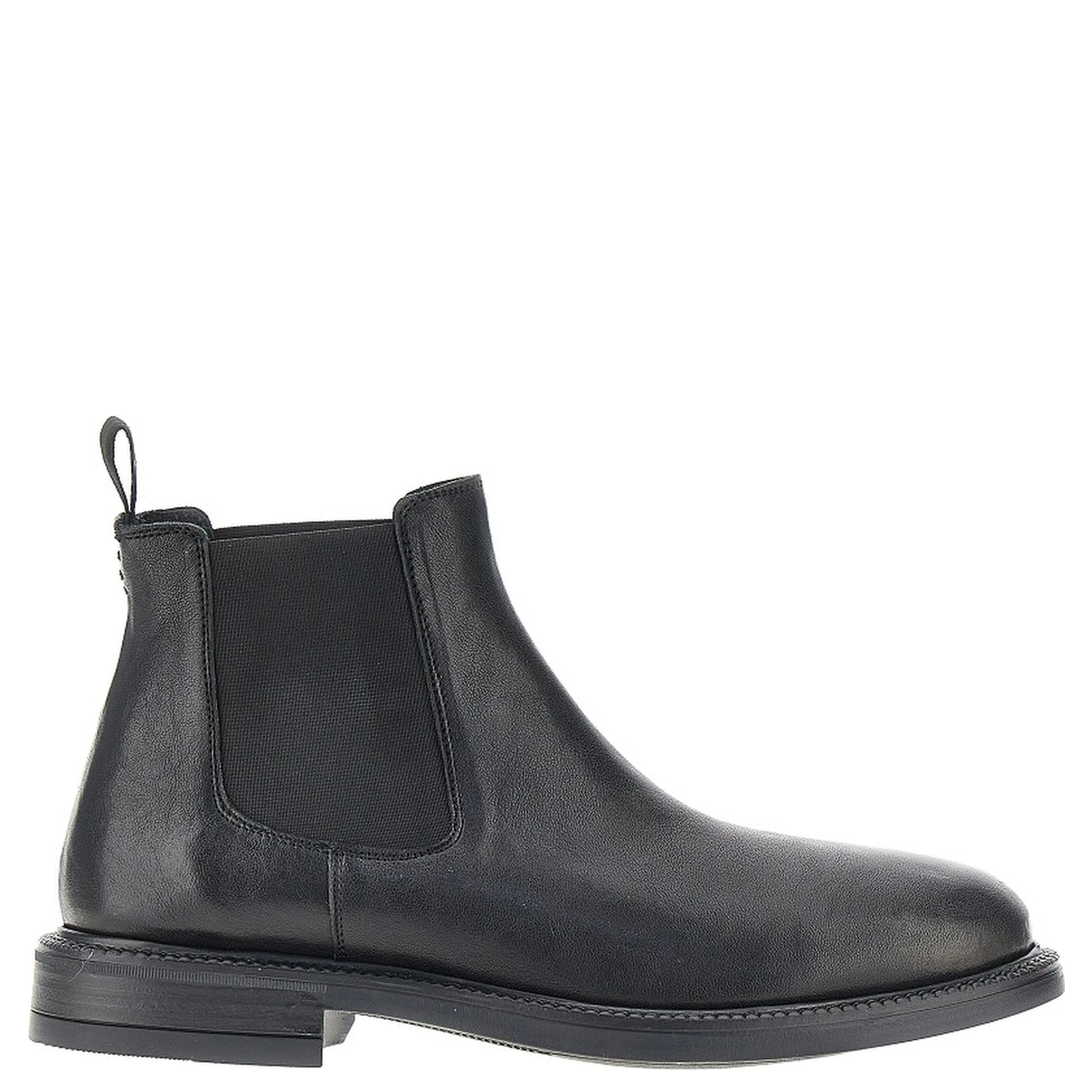 Leather Chelsea boots