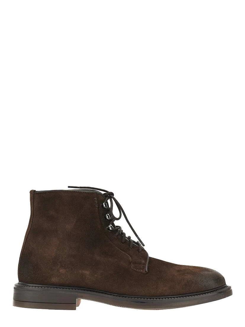 Suede leather laced boots