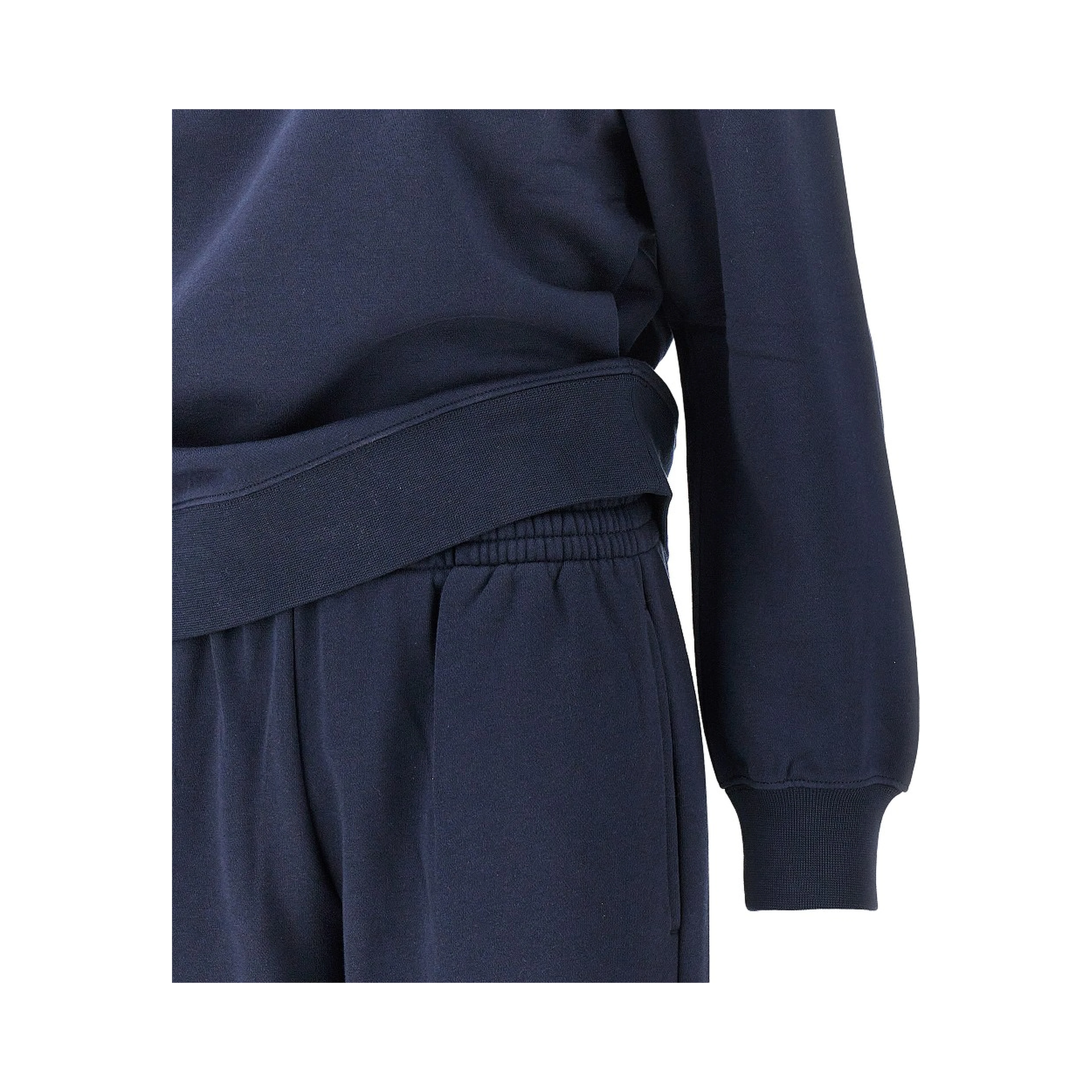 Two-piece sporty set
