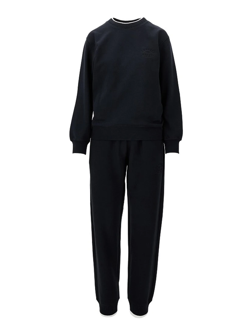 Two-piece sporty set